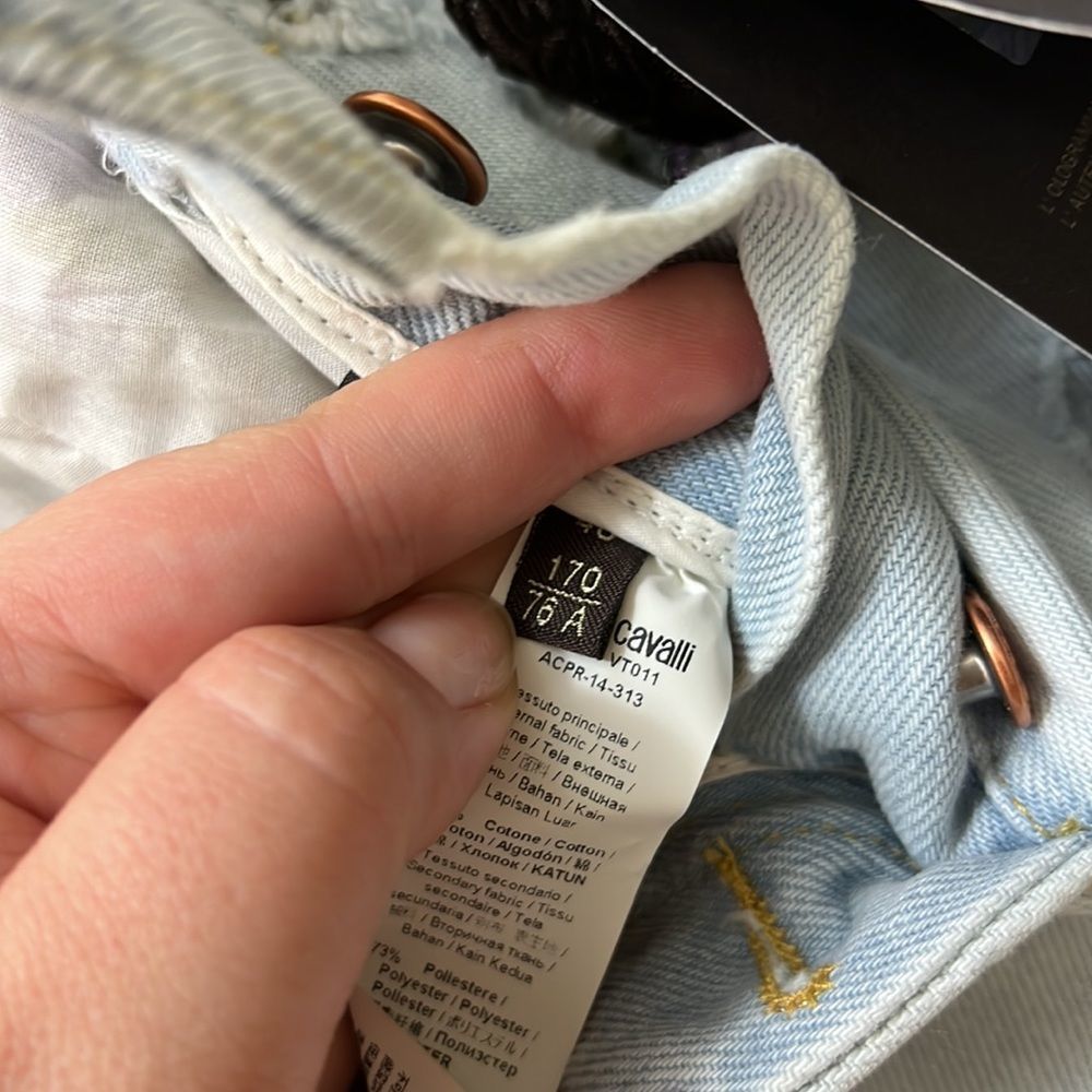 ROBERTO CAVALLI DESTROYED & PRETTY JEANS - Picture 9 of 11